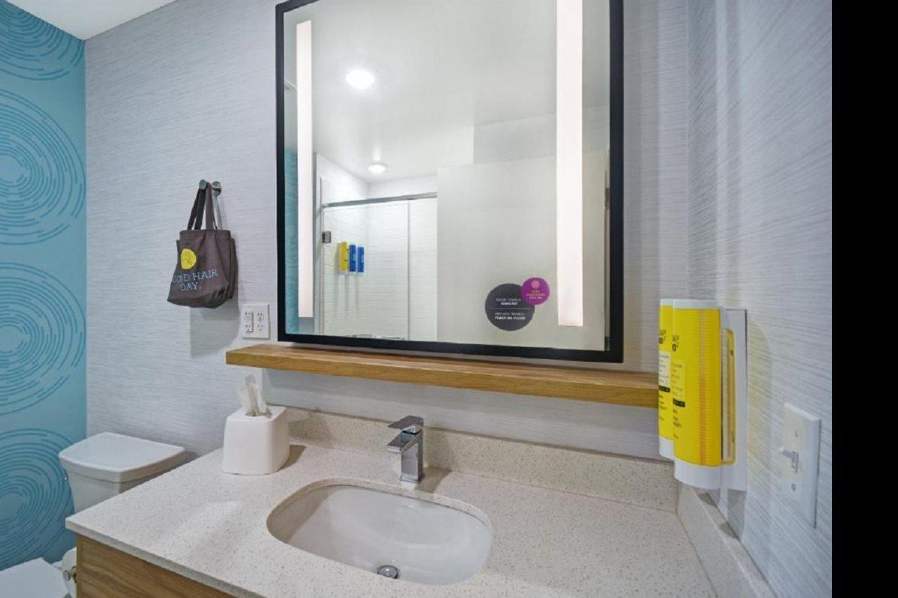 Tru By Hilton Grand Rapids Airport Hotell Kentwood Eksteriør bilde