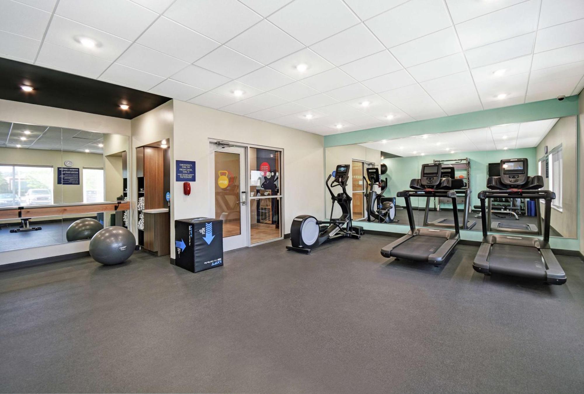 Tru By Hilton Grand Rapids Airport Hotell Kentwood Eksteriør bilde